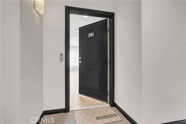 4821 Bakman #201, North Hollywood, CA 91601 - Image #2