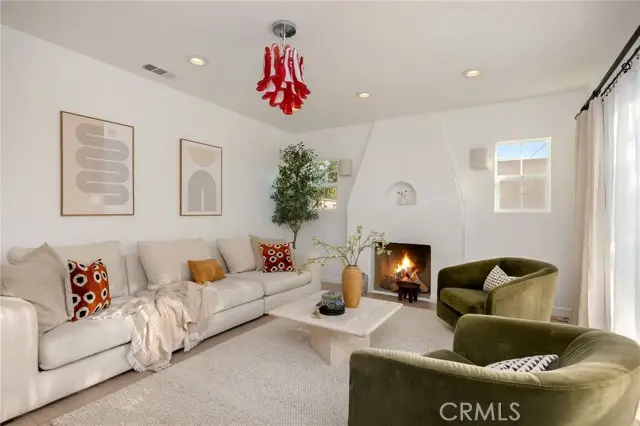 800 N Formosa, Los Angeles, CA 90046 - Image #3