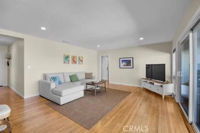 2407 Ripley Avenue, Redondo Beach, CA 90278 - Image #3