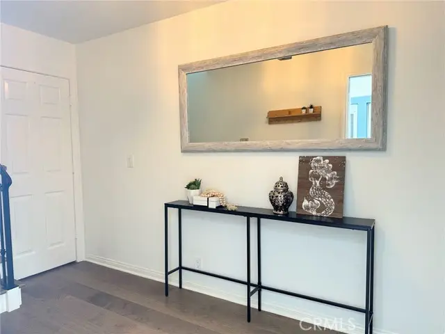 1711 Axenty Way, Redondo Beach, CA 90278 - Image #3