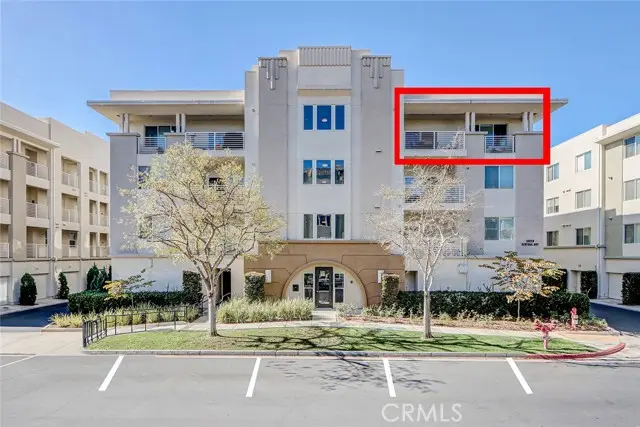 13029 Central Avenue #401, Hawthorne, CA 90250 - Image #1