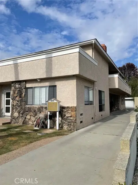 2217 Voorhees Avenue, Redondo Beach, CA 90278 - #3