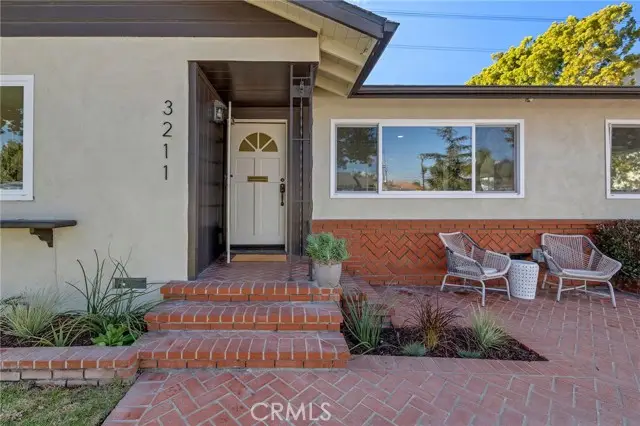 3211 Gibson Place, Redondo Beach, CA 90278 - Image #2