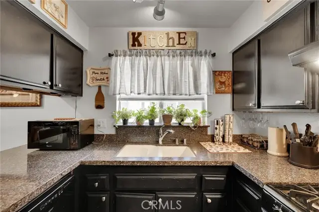 1933 Glenoaks Boulevard #127, San Fernando, CA 91340 - Image #2