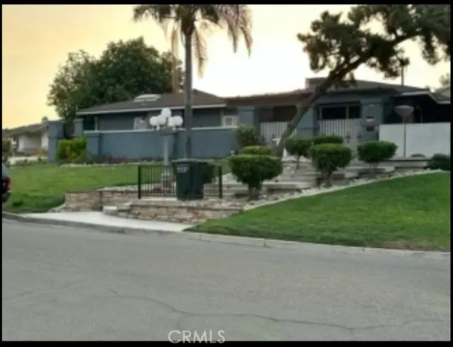 2708 College Avenue, Bakersfield, CA 93306 - #1