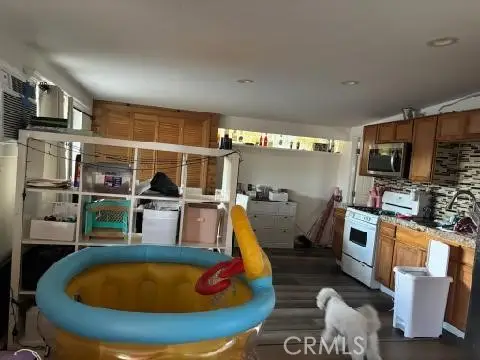 12966 Crowley, Pacoima, CA 91331 - Image #3