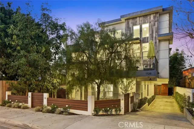 1729 Harriman Lane #A, Redondo Beach, CA 90278 - Image #1