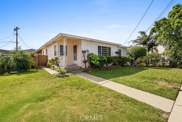 1652 W 182nd Street, Gardena, CA 90248 - #2