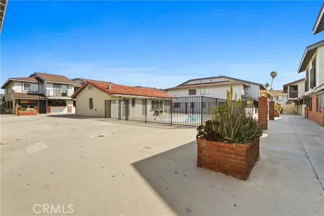 1239 W Rosecrans #26, Gardena, CA 90247 - #2