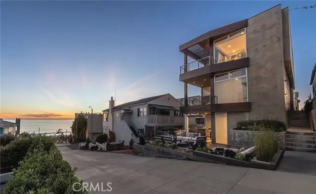 121 16th Street, Manhattan Beach, CA 90266 - #1