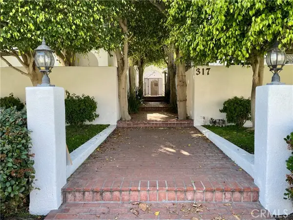 317 S Broadway #C, Redondo Beach, CA 90277