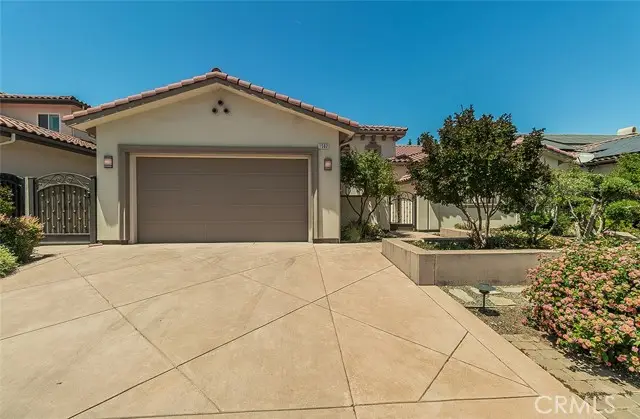 1562 N Empire Lane, Clovis, CA 93619 - Image #2