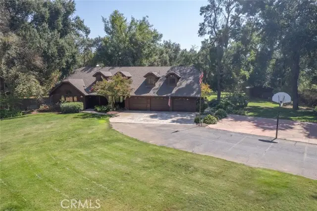 1173 S Riverbend Avenue, Sanger, CA 93657 - Image #2