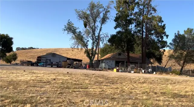 2046 Jolon Rd, Bradley, CA 93426 - Image #2