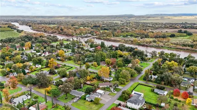 375 F Street, Tehama, CA 96090 - Image #2