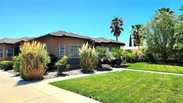 4638 W Avenue M10, Quartz Hill, CA 93536 - Image #3
