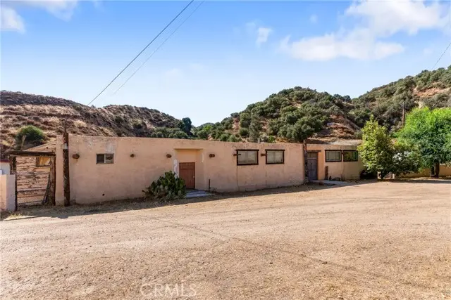 13684 Sierra, Agua Dulce, CA 91390 - Image #2