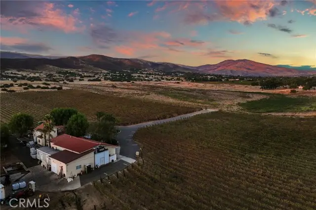 10262 Sierra Highway, Agua Dulce, CA 91390 - Image #3