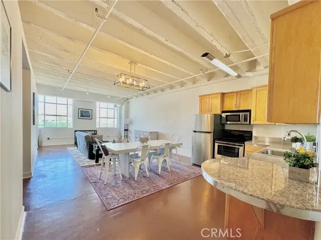 312 W 5th Street #323, Los Angeles, CA 90013 - Image #1