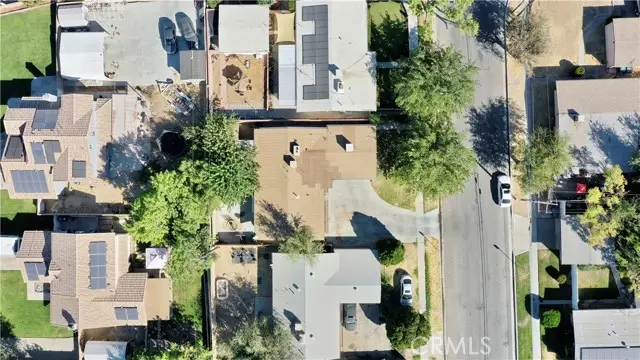 45911 Kingtree Avenue, Lancaster, CA 93534 - Image #2