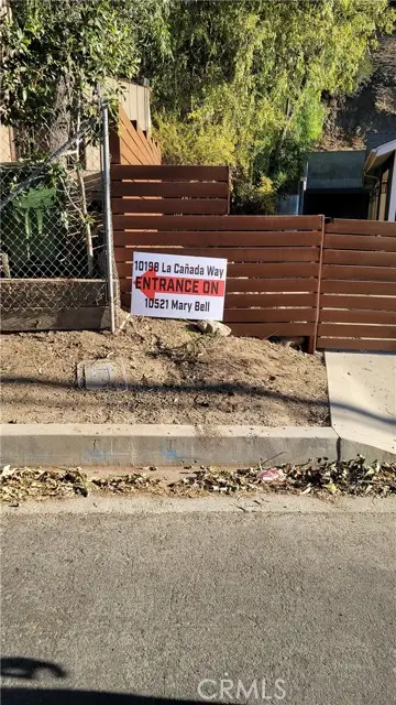 10198 La Canada Way, Sunland, CA 91040 - Image #2