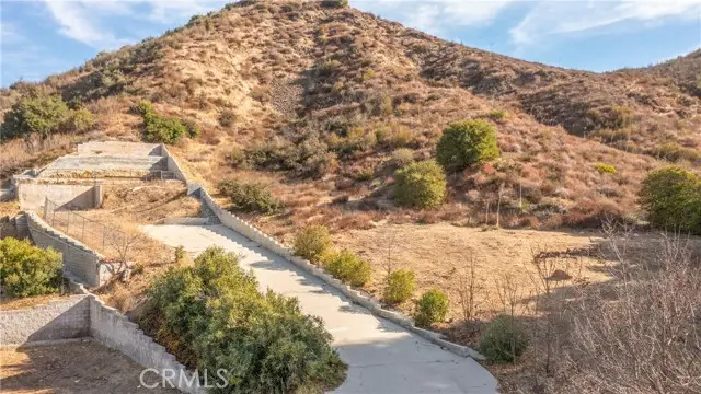 2524 Sierra Creek Road, Agoura Hills, CA 91301 - Image #2