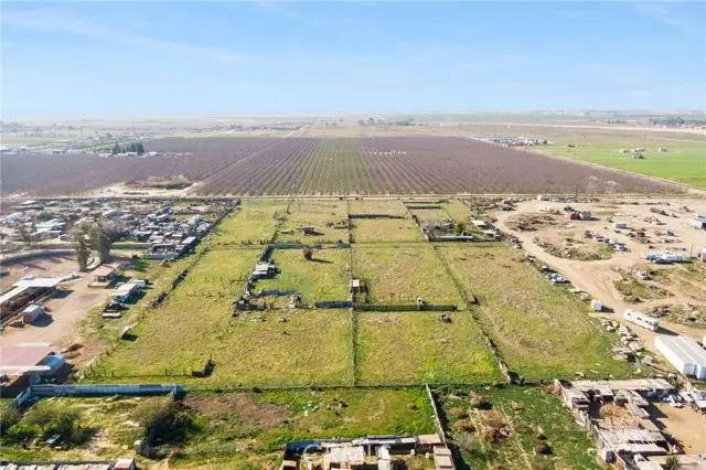 0 Apn 17407012, Lamont, CA 93241 - Image #3