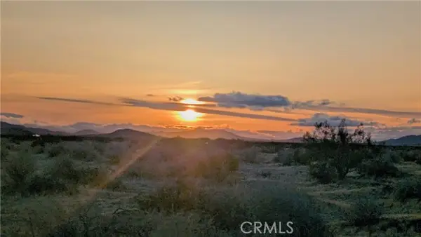 230 E Avenue N-12, Palmdale, CA 93591