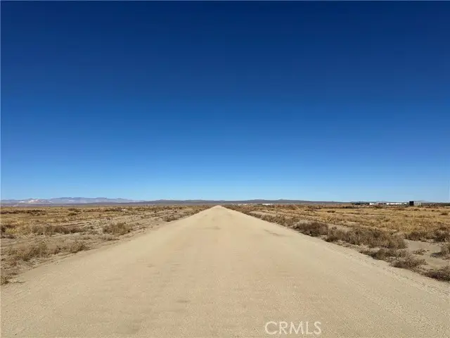 50 E Vic Avenue, Lancaster, CA 93535 - Image #3