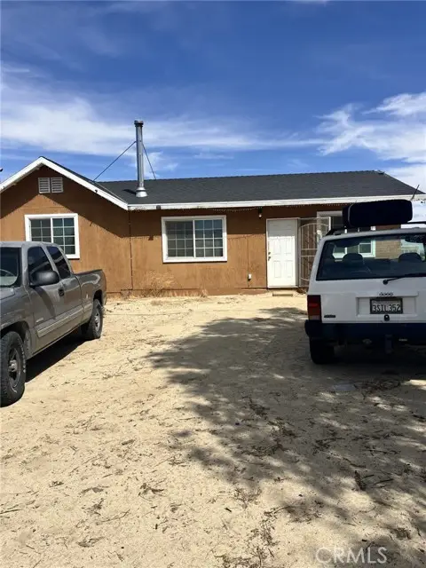 19507 E Avenue Q, Palmdale, CA 93591