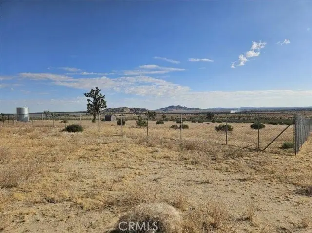 137 E Avenue N6, Palmdale, CA 93591 - Image #1