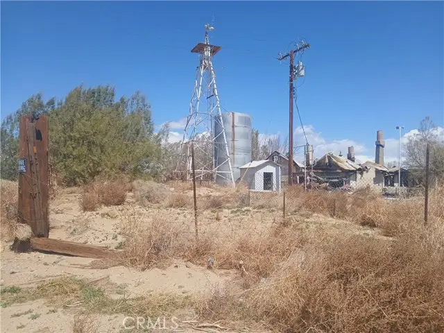 32292 Neuralia Road, Cantil, CA 93519 - Image #1