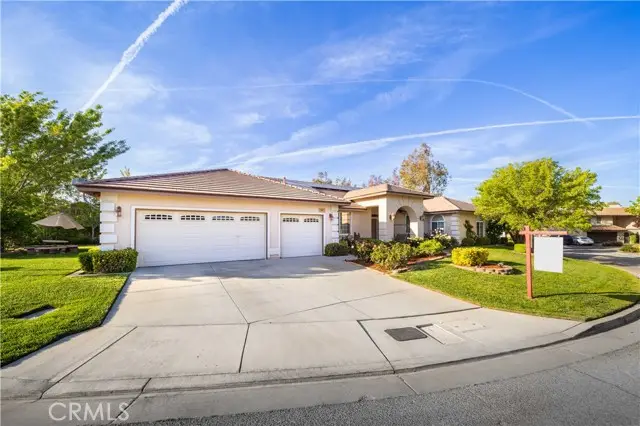 241 W Quail Drive, Palmdale, CA 93551 - Image #2