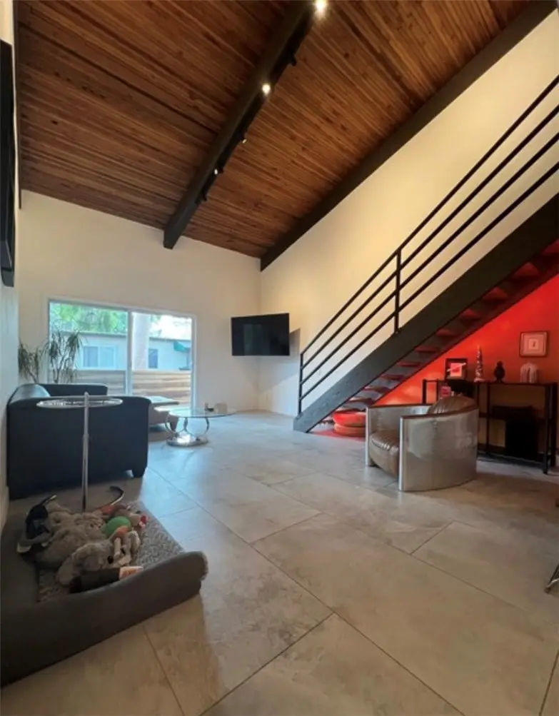 5460 White Oak Avenue #A305, Encino, CA 91316 - Image #1