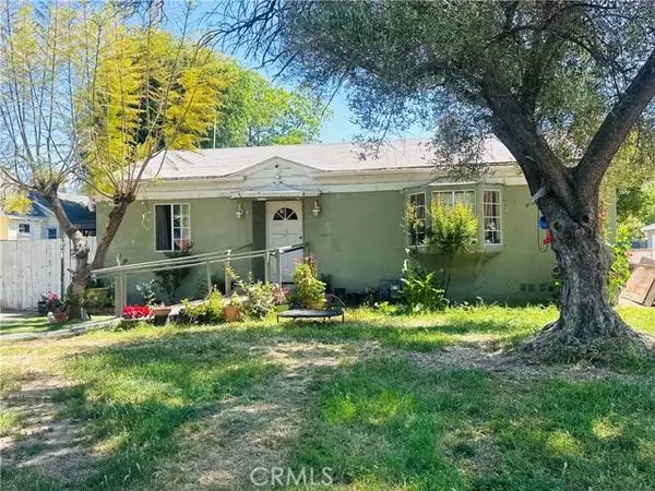 1196 N Hamilton Boulevard, Pomona, CA 91768