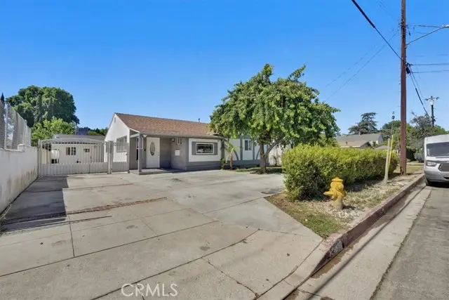 15330 Hart Street, Van Nuys, CA 91406 - Image #3