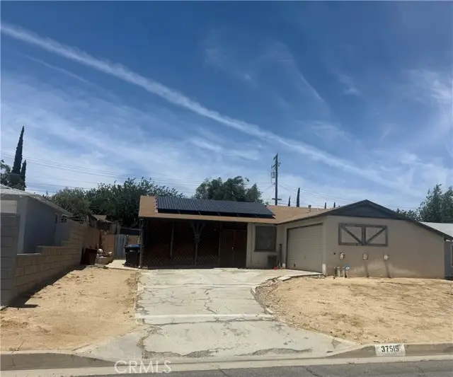 37515 Larkin Avenue, Palmdale, CA 93550 - Image #2