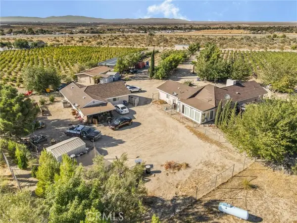 7502 E Avenue V, Littlerock (also Little Rock), CA 93543