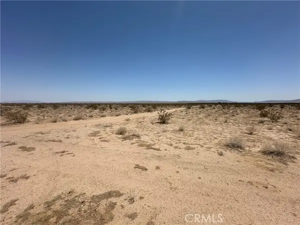 12 200th Street, Palmdale, CA 93591