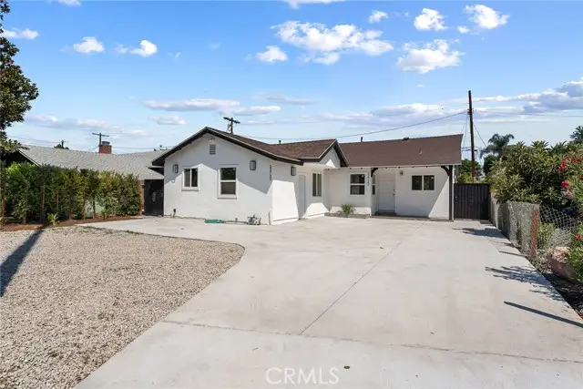 22723 Leonora Drive, Woodland Hills, CA 91367 - Image #3