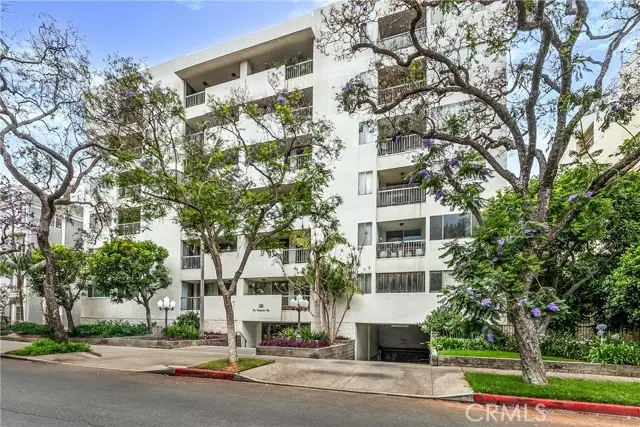 321 N Oakhurst Drive #306, Beverly Hills, CA 90210 - Image #1
