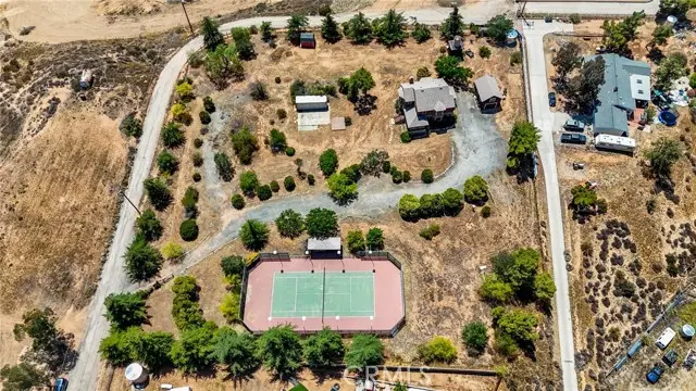 10821 Los Jordans Road, Agua Dulce, CA 91390 - Image #1