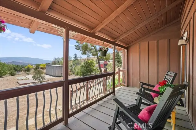 10821 Los Jordans Road, Agua Dulce, CA 91390 - Image #2