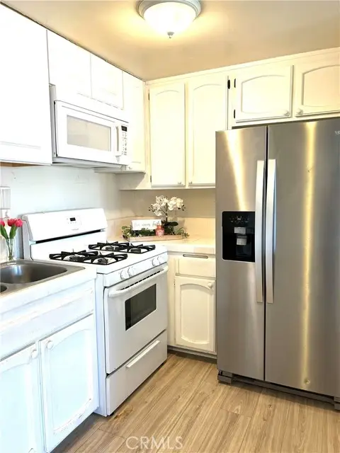 38710 10th Street #12, Palmdale, CA 93550 - Image #2