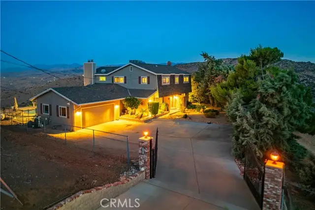 35870 Tierra Subida Avenue, Palmdale, CA 93551 - Image #2