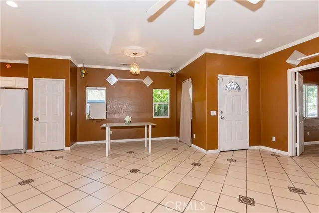 43963 Glenraven Road, Lancaster, CA 93535 - Image #3