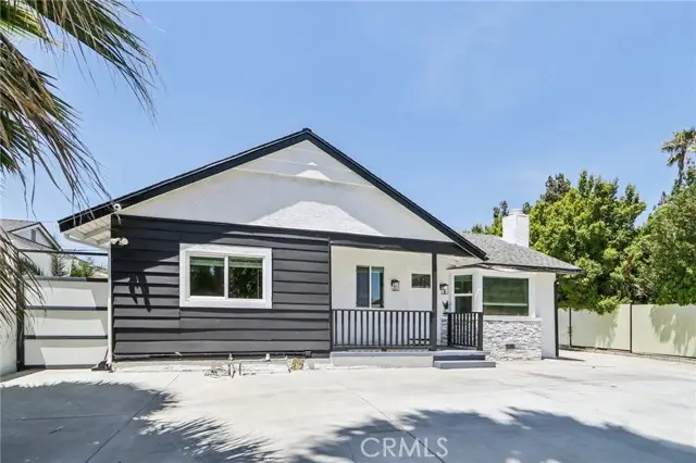 17043 Celtic Street, Granada Hills, CA 91344 - Image #3