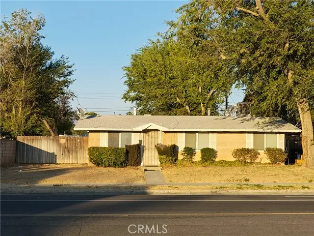 45446 10th Street, Lancaster, CA 93534 - Image #1