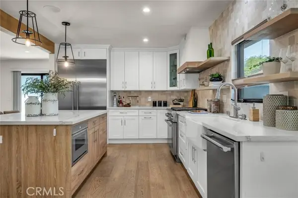 5110 Greenbush Avenue, Sherman Oaks, CA 91423