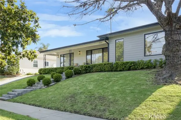 7221 Arizona Ave, Los Angeles, CA 90045